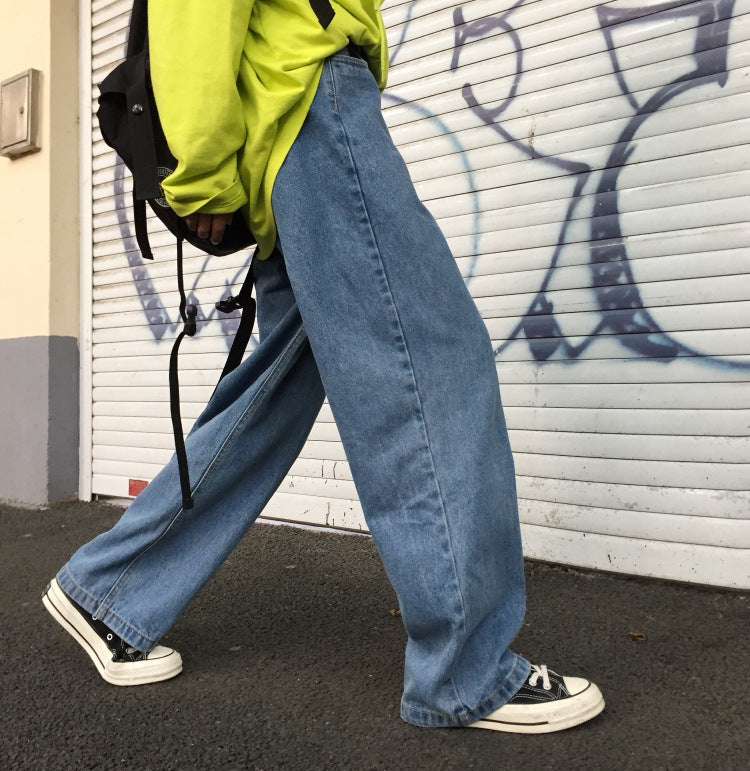 Wide-Leg Jeans