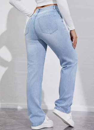 High-Waist Jeans
