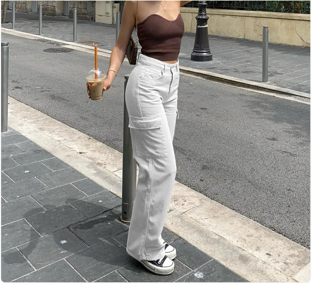 Women’s Straight Leg Cargo Jeans